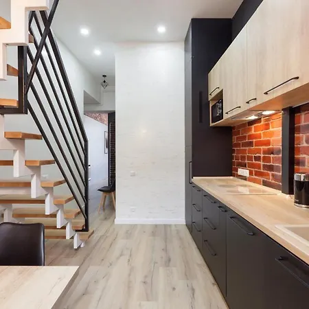 Leogrand On Khmelnytskoho 11 Apartment *