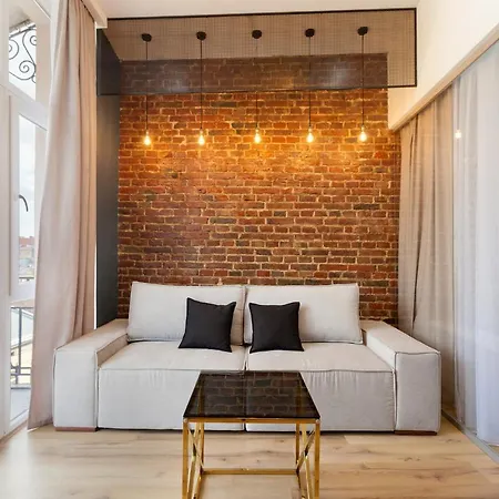 Leogrand On Khmelnytskoho 11 דירה לבוב