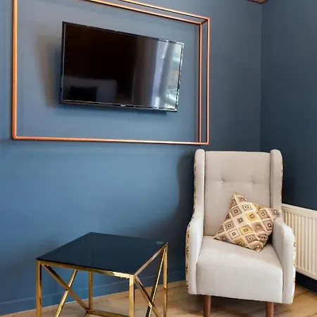 Leogrand On Khmelnytskoho 11 Апартаменти Львів