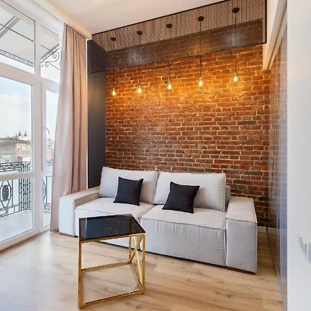 Leogrand On Khmelnytskoho 11 Lemberg