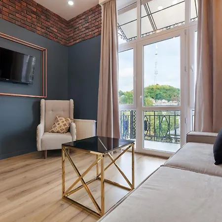 Apartment Leogrand On Khmelnytskoho 11 Lemberg