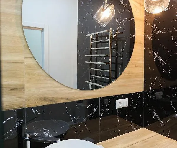 Leogrand On Khmelnytskoho 11 Apartamento *