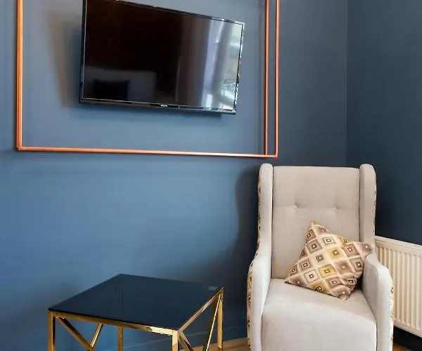 Leogrand On Khmelnytskoho 11 Apartmán Lvov